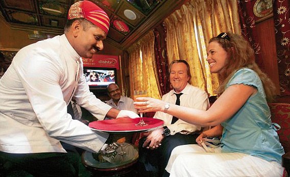 romantic tour in luxury train